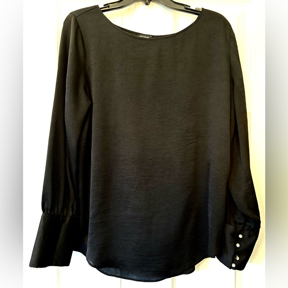 Ann Taylor long sleeve black blouse pearl buttons size XL - Picture 8 of 8